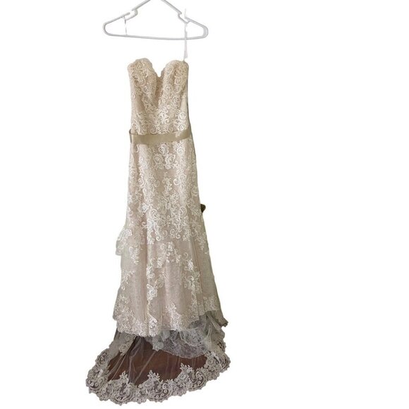 Essence Of Australia Women's Strapless Fit And Flare Wedding Gown - Small - Picture 3 of 15